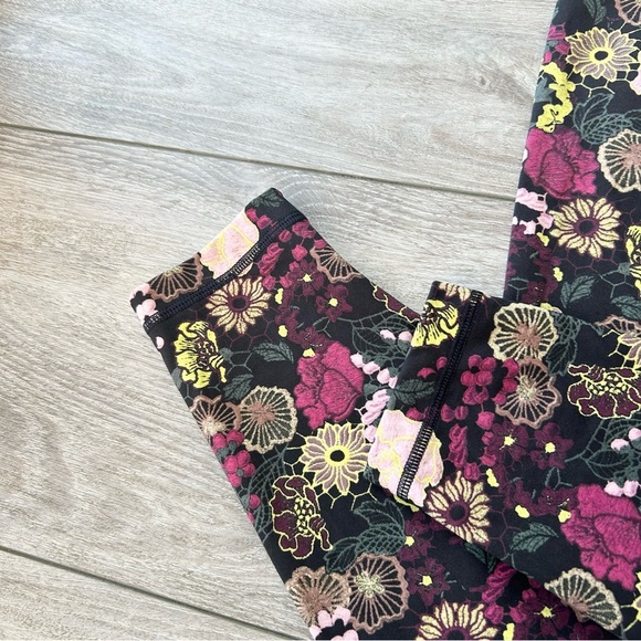 Lululemon Wunder Under Hi-Rise Tight 28" Fluorolace Multi - Picture 9 of 13